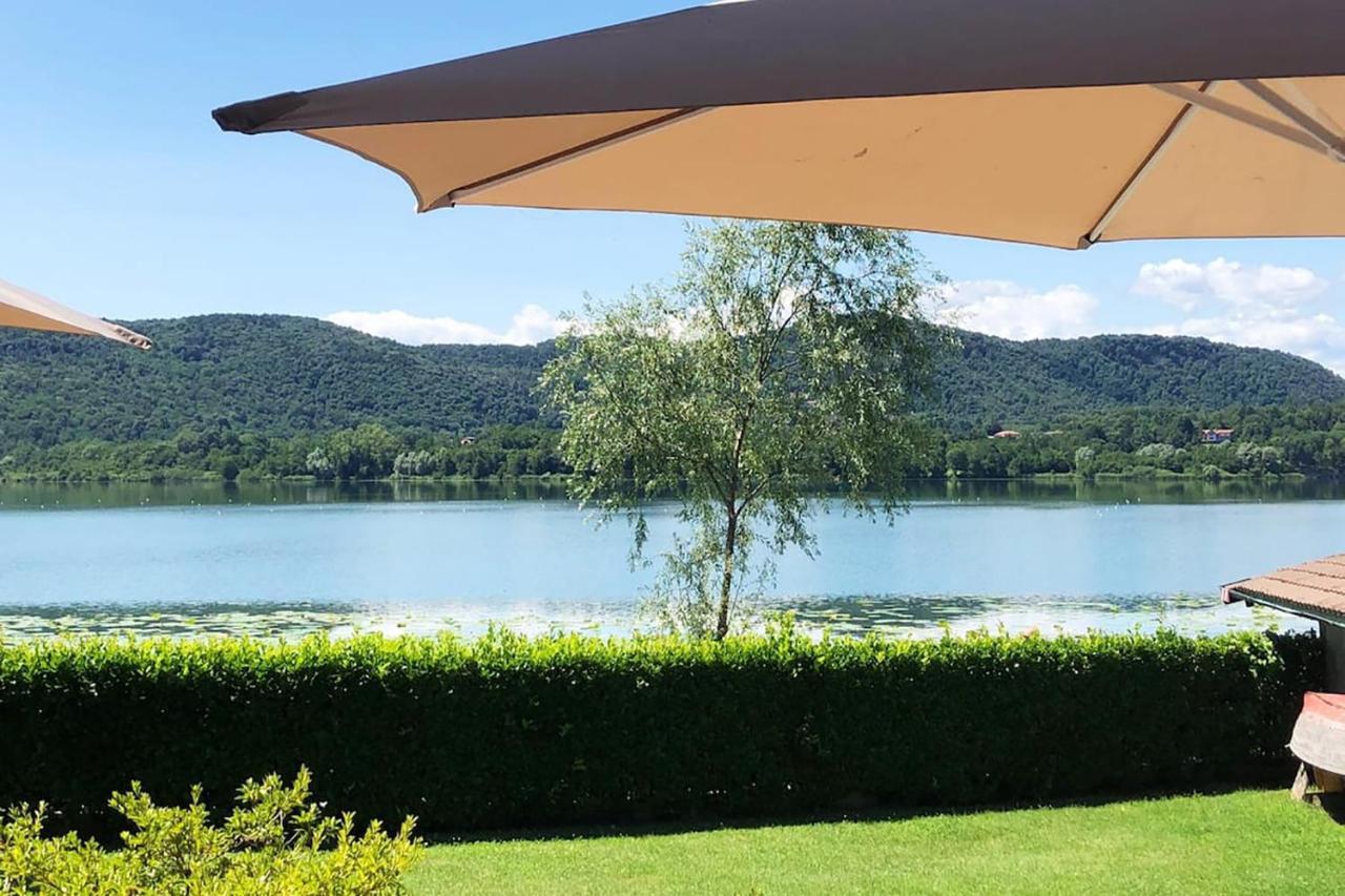 Casa Gaiani Villetta In Riva Al Lago Vista Mozzafiato Varano Borghi ภายนอก รูปภาพ