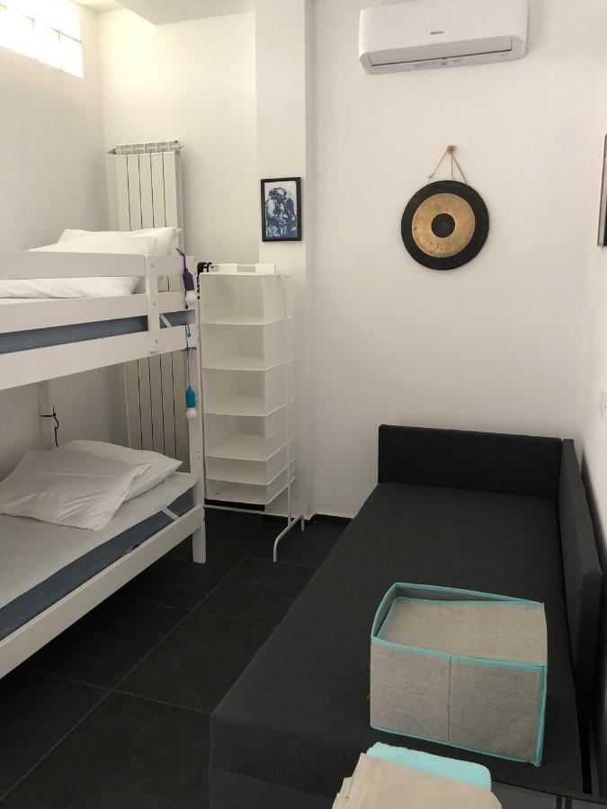 Casa Gaiani Villetta In Riva Al Lago Vista Mozzafiato Varano Borghi ภายนอก รูปภาพ